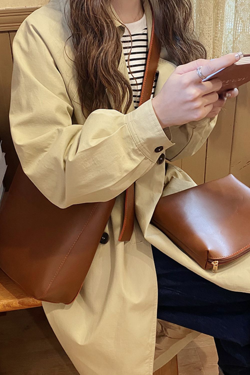 Baeful 2-Piece PU Leather Tote Bag Set